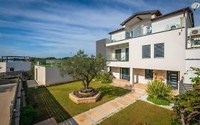 Apartments La Mer